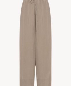 Sarahitaybron.shop09dc34c5c7 1