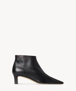 Sarahitaybron.shop1851f9304b 1