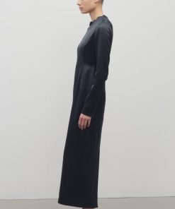 Sarahitaybron.shop23938be92a 4