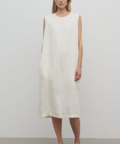 Sarahitaybron.shop23dcd156f2 3