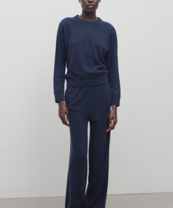 Sarahitaybron.shop2647a970a5 3