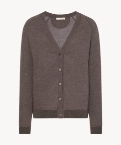 Sarahitaybron.shop283027cd08 1