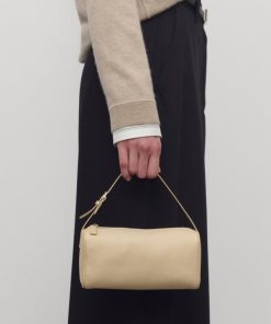 Sarahitaybron.shop2a3049d763 4