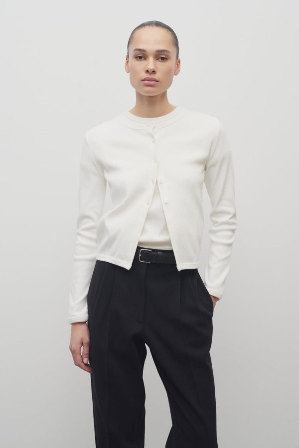 Sarahitaybron.shop3708108e74 3