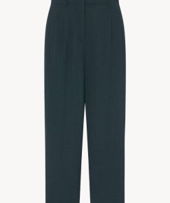 Sarahitaybron.shop37453110d1 1