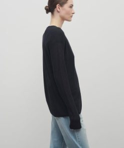 Sarahitaybron.shop4027f2fd31 4