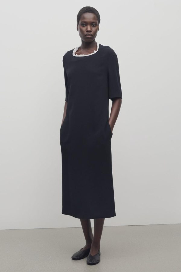 Sarahitaybron.shop43bfff1f3d 3