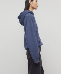 Sarahitaybron.shop47f7c8b9ca 4