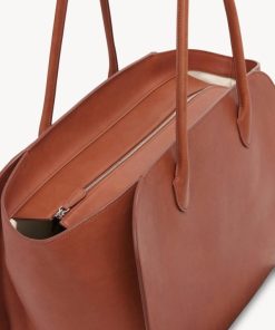 Sarahitaybron.shop4bf89ec2aa 4