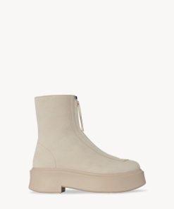 Sarahitaybron.shop598e627c0a 1