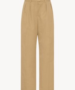 Sarahitaybron.shop5db615c153 1