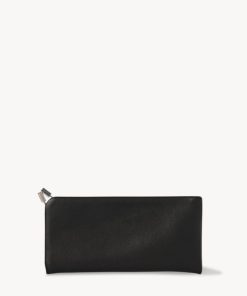 Sarahitaybron.shop5f20154eab 1