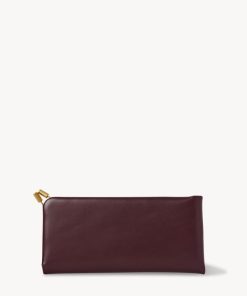 Sarahitaybron.shop60371e98b5 1