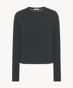 Sarahitaybron.shop61ca6b7039 1