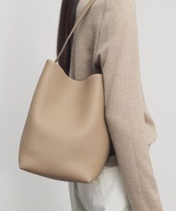 Sarahitaybron.shop67176768ee 4