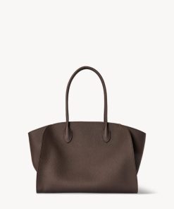 Sarahitaybron.shopa06ec00134 1