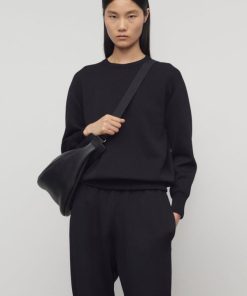 Sarahitaybron.shopa08c166693 3