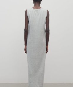 Sarahitaybron.shopae90f7e4c4 5