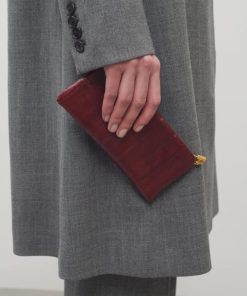 Sarahitaybron.shopb0f0aa6011 3