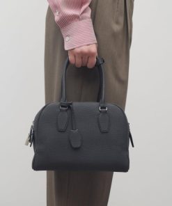 Sarahitaybron.shopb34f4ff532 5