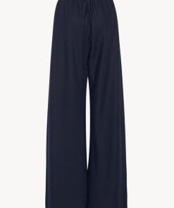 Sarahitaybron.shopc899e68b77 2