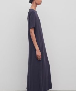 Sarahitaybron.shopd4ffde553f 4