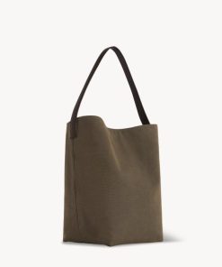 Sarahitaybron.shope2a074b9c8 2