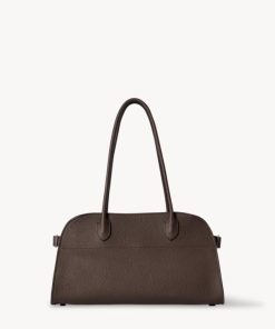 Sarahitaybron.shope5d566c31c 1