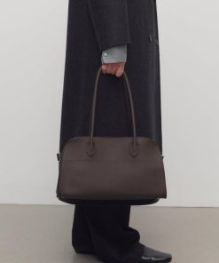 Sarahitaybron.shope5d566c31c 4