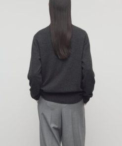 Sarahitaybron.shope7d8f6b596 5