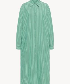 Sarahitaybron.shopecad398021 1