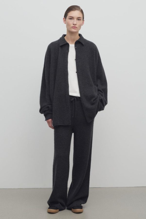 Sarahitaybron.shopf2feb15325 3