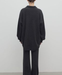 Sarahitaybron.shopf2feb15325 5