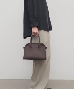 Sarahitaybron.shopf7918f78c9 5